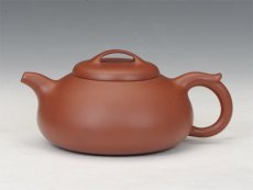 紫砂壶图片：过桥扁腹（大红袍） - 美壶网