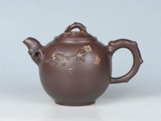 紫砂壶图片：满园春色 - 美壶网