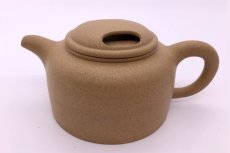 紫砂壶图片：牛盖莲子 - 美壶网