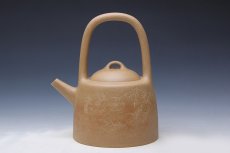 紫砂壶图片：曼生提梁 - 美壶网