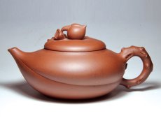 紫砂壶图片：寿桃 - 美壶网