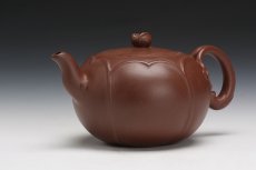 紫砂壶图片：荷花壶 - 美壶网