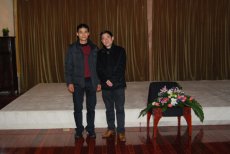 紫砂壶图片：与逸华总裁柯五一合影 - 美壶网