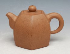 紫砂壶图片：六方秦权 - 美壶网