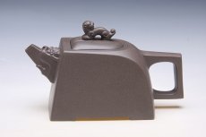 紫砂壶图片：卧虎 - 美壶网