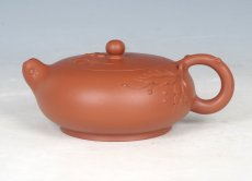 紫砂壶图片：贴花佛珠 - 美壶网