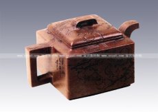 紫砂壶图片：亚明方（富华刻） - 美壶网