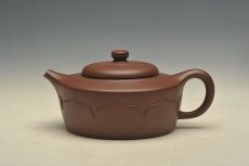 紫砂壶图片：菱花僧帽 - 美壶网