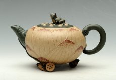 紫砂壶图片：青蛙莲子 - 美壶网