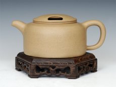 紫砂壶图片：牛盖莲子 - 美壶网
