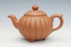 紫砂壶图片：三脚荣华 - 美壶网