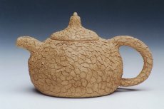 紫砂壶图片：龚春段泥 - 美壶网