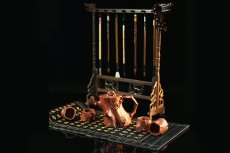 紫砂壶图片：傲骨梅庄底槽清320cc - 美壶网