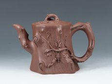 紫砂壶图片：松鼠葡萄桩 - 美壶网