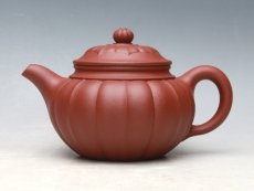 紫砂壶图片：菱花如意 - 美壶网