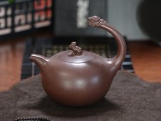 紫砂壶图片：龟兔赛跑 - 美壶网