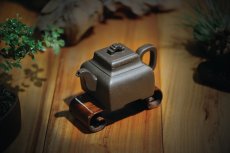 紫砂壶图片：四方桥顶 - 美壶网