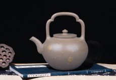 紫砂壶图片：吴径提梁 - 美壶网