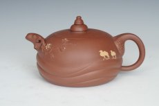 紫砂壶图片：沙漠之舟 - 美壶网