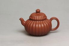 紫砂壶图片：朱泥筋纹壶 - 美壶网