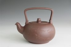 紫砂壶图片：汉风提梁 - 美壶网