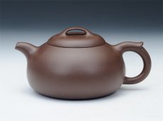 紫砂壶图片：过桥扁腹 - 美壶网