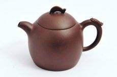 紫砂壶图片：关云长 - 美壶网