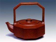 紫砂壶图片：钻石提梁壶第三届太湖博览会银奖 - 美壶网