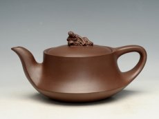 紫砂壶图片：曲壶  泥料：底槽清 - 美壶网