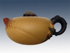 紫砂壶图片：桃趣 - 美壶网