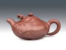 紫砂壶图片：鱼化龙4 - 美壶网