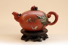紫砂壶图片：松鼠葡萄 - 美壶网