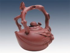 紫砂壶图片：圣桃提梁 - 美壶网