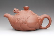 紫砂壶图片：鱼化龙（大） - 美壶网