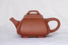 紫砂壶图片：抽角石瓢 - 美壶网