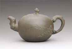 紫砂壶图片：小松鼠葡萄 - 美壶网