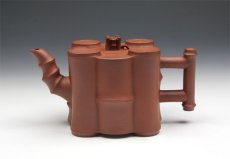 紫砂壶图片：【五竹壶】420cc原矿底槽清 - 美壶网