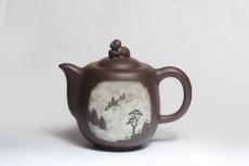 紫砂壶图片：金猴献瑞 - 美壶网
