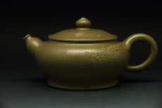 紫砂壶图片：抱香 - 美壶网