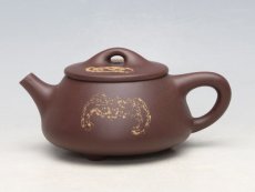 紫砂壶图片：6张 - 美壶网