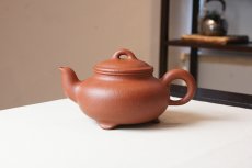 紫砂壶图片：三足友泉 - 美壶网