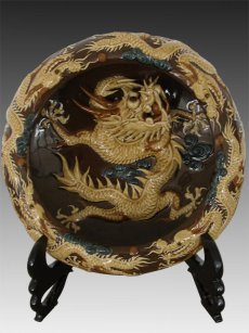 紫砂壶图片：五龙嬉水 - 美壶网