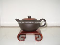 紫砂壶图片：红与黑 - 美壶网