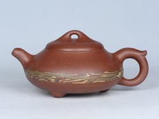 紫砂壶图片：绞泥石瓢 - 美壶网