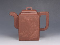 紫砂壶图片：方砖壶 - 美壶网