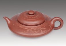 紫砂壶图片：虚扁 - 美壶网