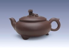 紫砂壶图片：卧虎藏龙 - 美壶网