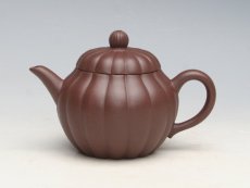 紫砂壶图片：小菊花壶 副本 - 美壶网