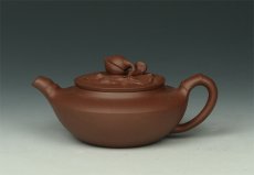 紫砂壶图片：汉扁寿桃 - 美壶网