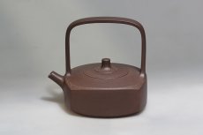 紫砂壶图片：紫玉金砂提梁 - 美壶网